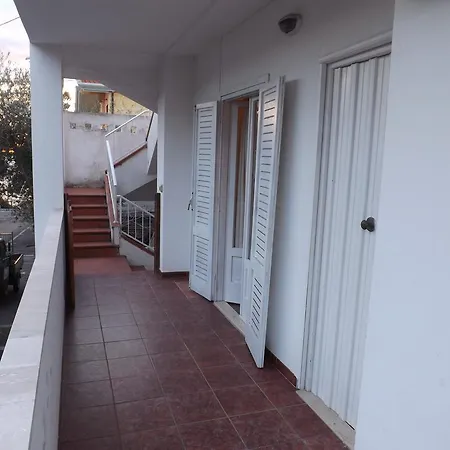 公寓 Center House Sea View